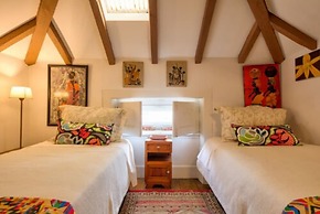 Adore Portugal Coimbra Guest House