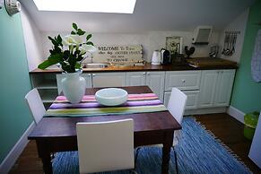 Adore Portugal Coimbra Guest House