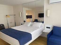 Orbi City Apartament