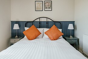 Miresfield Farm Bed & Breakfast