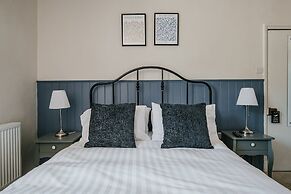 Miresfield Farm Bed & Breakfast
