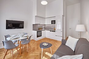 DownTown Suites Rubesova
