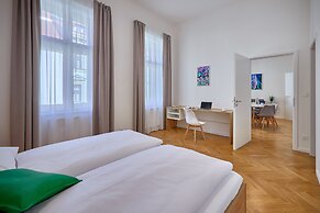 DownTown Suites Rubesova