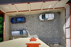 DownTown Suites Rubesova