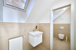 DownTown Suites Rubesova