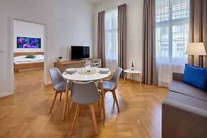 DownTown Suites Rubesova