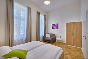 DownTown Suites Rubesova