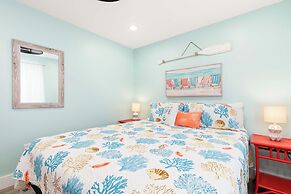 Lighthouse Point 20B