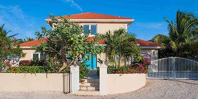 In Harmony by Grand Cayman Villas & Condos