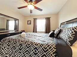 Heavenly Venture 4 Bedroom Home by RedAwning