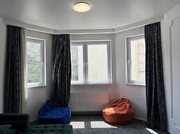 Charming 1-bed Apartment in Tbilisi