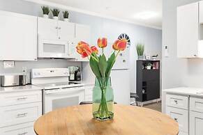 Ebb and Flow Apartment House