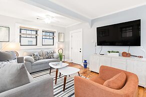 Ebb and Flow Apartment House