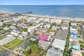 Ebb and Flow Apartment House