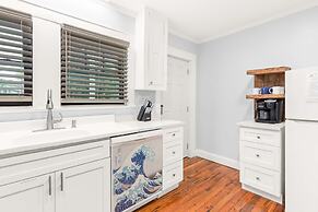 Ebb and Flow Apartment House