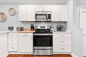 Ebb and Flow Apartment House