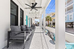 Ebb and Flow Apartment House