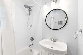 Ebb and Flow Apartment House