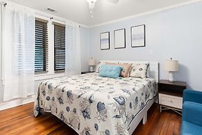 Ebb and Flow Apartment House