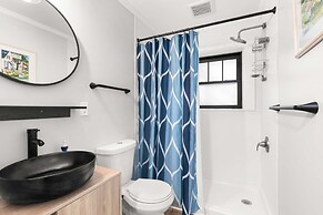 Ebb and Flow Apartment House