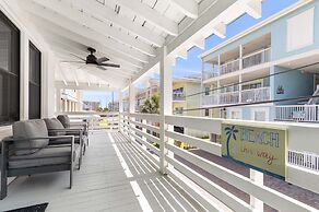 Ebb and Flow Apartment House