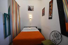 Hotel Riad Dar El Qdima