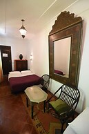 Hotel Riad Dar El Qdima