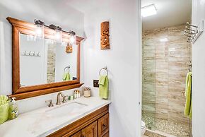 Oceanfront Penthouse Vistas