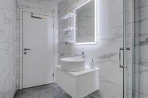 Apt With Terrace and sea View, in Heart of Split