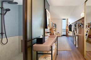 Moxy Sydney Airport