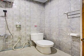 Super OYO Collection O 3280 Cendhani Raras