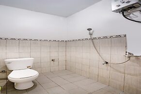 Super OYO 2961 Artana Bed & Breakfast