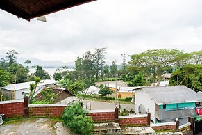 Super OYO 2961 Artana Bed & Breakfast