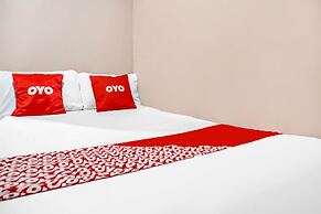 SPOT ON 91336 Guesthouse Tarumanegara