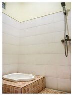 SPOT ON 91336 Guesthouse Tarumanegara