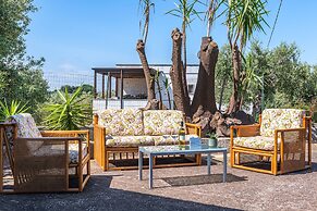 Crafty House With Wi-fi