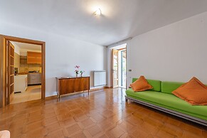 Crafty House With Wi-fi