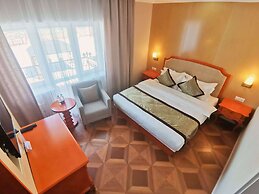 Bayangol Hotel & Resort