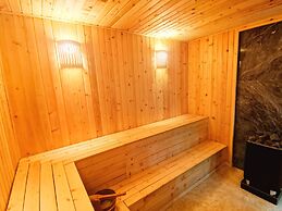 Bayangol Hotel & Resort