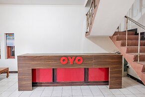 OYO 2703 Hotel Transit 1