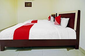 OYO 90331 Hotel Toba Shanda