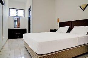 OYO 92324 Hotel Sinar Rejeki