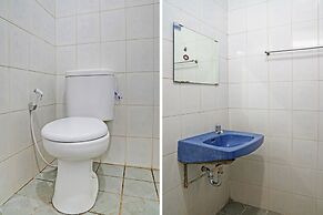 OYO 92324 Hotel Sinar Rejeki