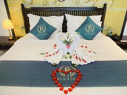 Blue Sea Hue Hotel
