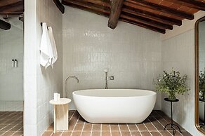 Pieve Aldina - Fontenille Collection