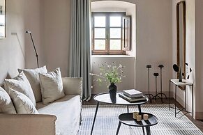 Pieve Aldina - Fontenille Collection