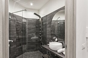 DClass Apartments by Wonderful Italy