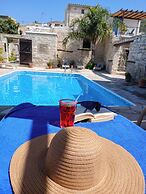 Athena's Pool Oasis