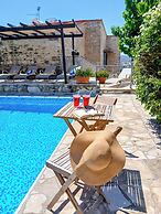 Athena's Pool Oasis