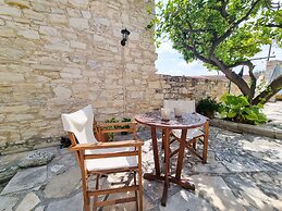 Athena's Pool Oasis